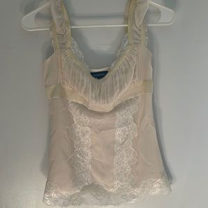 Bebe white/cream top NWT